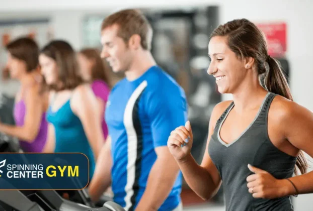 Imagen del convenio entre FEMPHA y Spinning Center Gym que ofrece planes con precios de 2025 para activar el bienestar en 2026.